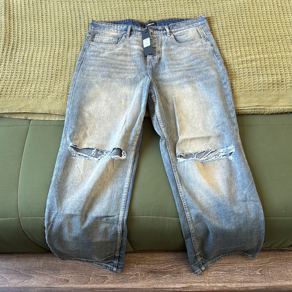 James Distressed Vintage Baggy Jeans - Vintage Blue Wash. Brand New